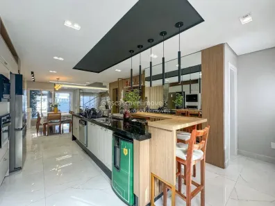 Sobrado com 3 Quartos à venda, 184m² no Parque Verde, Cascavel