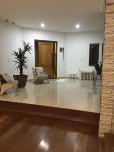 Casa com 3 Quartos à venda, 440m² no Maria Auxiliadora, Embu das Artes