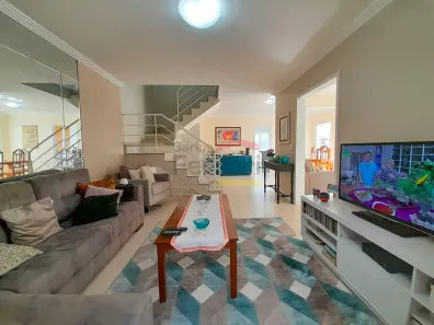 Casa de Condomínio com 3 Quartos à venda, 220m² no Santa Teresinha, São Paulo