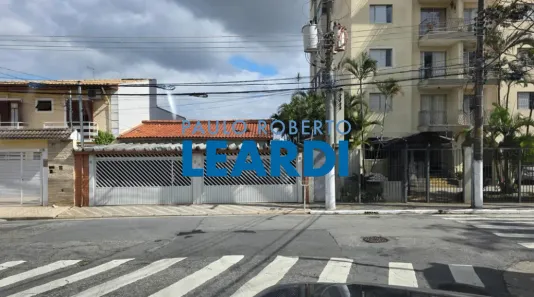 Lote/Terreno à venda, 330m² no Vila São Pedro, São Paulo