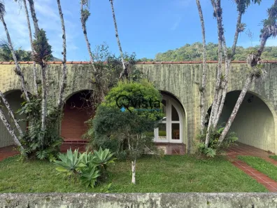 Casa com 5 Quartos à venda, 190m² no Balneário Praia do Pernambuco, Guarujá