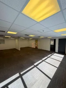 Sala Comercial para alugar, 205m² no Vila da Serra, Nova Lima