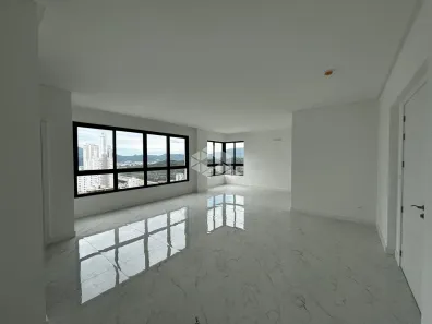 Apartamento com 3 Quartos à venda, 136m² no Centro, Balneário Camboriú