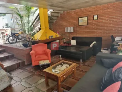 Casa com 3 Quartos à venda, 194m² no Chácara Monte Alegre, São Paulo