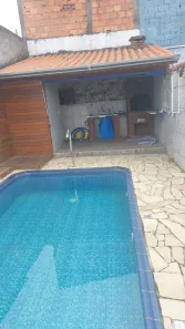 Casa com 2 Quartos para alugar, 90m² no Vila Cintra, Mogi das Cruzes