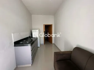 Kitnet com 1 Quarto para alugar, 25m² no Edgar Pereira, Montes Claros