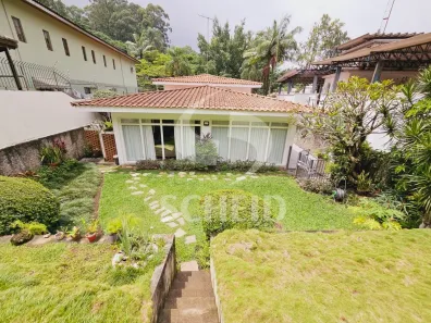 Sobrado com 3 Quartos à venda, 271m² no Jardim Marajoara, São Paulo