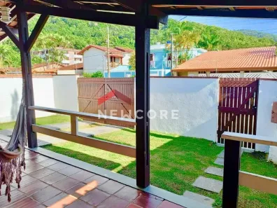 Casa com 3 Quartos à venda, 160m² no , 