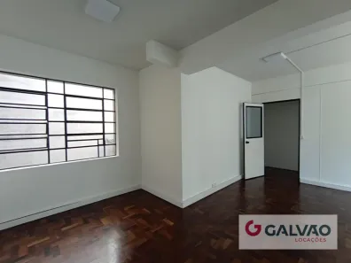 Sala Comercial para alugar, 217m² no Centro, Curitiba