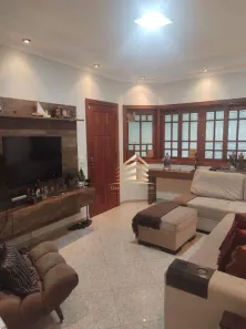 Sobrado com 3 Quartos à venda, 185m² no Jardim Santa Mena, Guarulhos