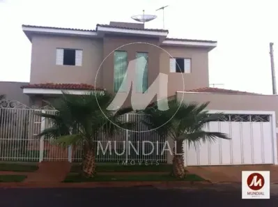 Sobrado com 3 Quartos à venda, 250m² no , Jardinópolis
