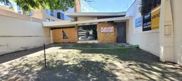 Prédio Comercial com 3 Quartos à venda, 698m² no Cambuí, Campinas