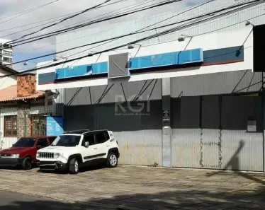 Galpão/Depósito/Armazém com 1 Quarto à venda, 231m² no Jardim Botânico, Porto Alegre