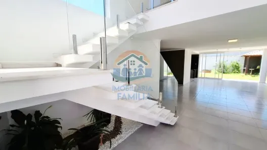 Casa com 3 Quartos à venda, 180m² no Praia das Palmeiras, Caraguatatuba
