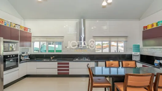 Casa com 4 Quartos à venda, 495m² no Cascatinha, Curitiba