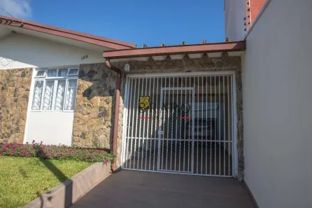Casa com 4 Quartos à venda, 165m² no Guabirotuba, Curitiba