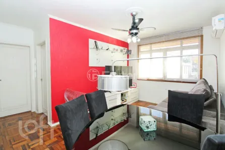 Apartamento com 2 Quartos à venda, 53m² no Passo da Areia, Porto Alegre