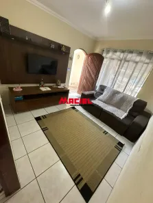 Sobrado com 3 Quartos à venda, 171m² no Cidade Morumbi, São José dos Campos
