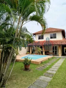 Casa de Condomínio com 4 Quartos à venda, 250m² no Barra da Tijuca, Rio de Janeiro