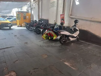 Sala Comercial à venda, 200m² no Centro, Taubaté