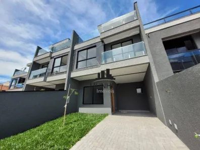 Sobrado com 3 Quartos à venda, 171m² no Tingui, Curitiba