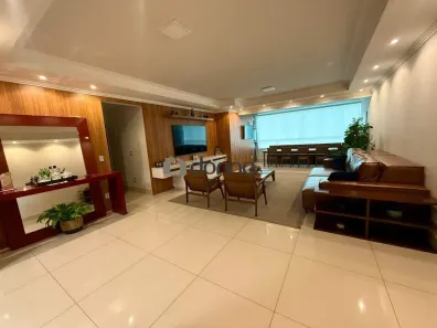 Apartamento com 3 Quartos à venda, 261m² no Santa Maria, Uberaba