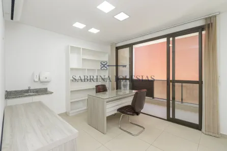 Sala Comercial à venda, 34m² no Centro, Curitiba