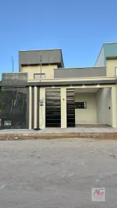 Casa com 3 Quartos à venda, 100m² no Muriti, Crato
