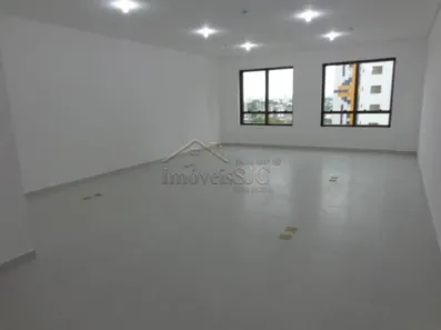 Sala Comercial à venda, 86m² no Parque Residencial Aquarius, São José dos Campos
