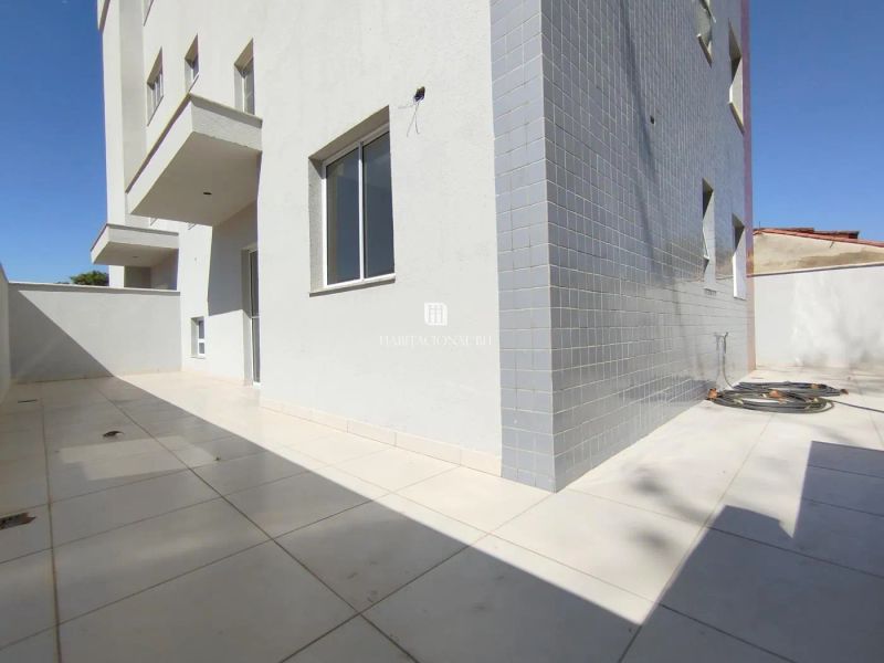 Apartamento com 2 quartos — Santa Mônica, Belo Horizonte