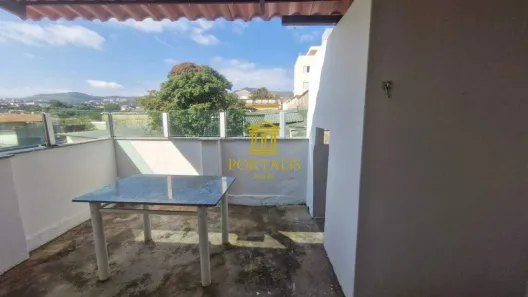 Casa com 3 Quartos para alugar, 90m² no Santa Tereza, Belo Horizonte