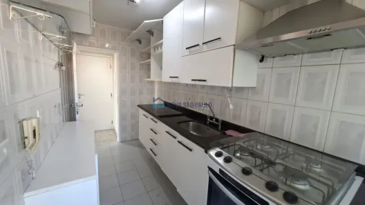 Apartamento com 3 Quartos para alugar, 75m² no Vila Gumercindo, São Paulo