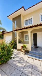 Casa com 3 Quartos para alugar, 540m² no Campeche, Florianópolis