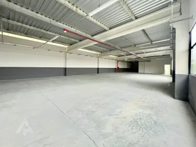 Galpão/Depósito/Armazém para alugar, 300m² no Do Salto, Blumenau