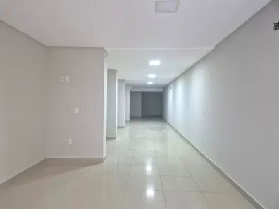Ponto Comercial para alugar, 79m² no Meia Praia, Itapema