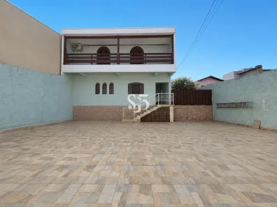 Sobrado com 4 Quartos à venda, 300m² no Parque Jambeiro, Campinas