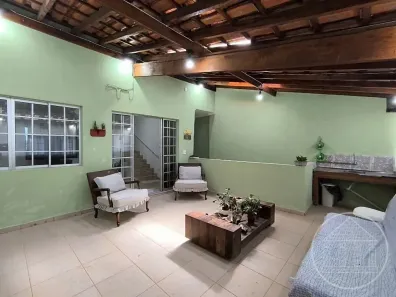 Sobrado com 3 Quartos à venda, 200m² no Jardim dos Bichinhos, São Paulo