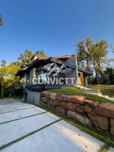 Casa com 3 Quartos à venda, 319m² no Carniel, Gramado