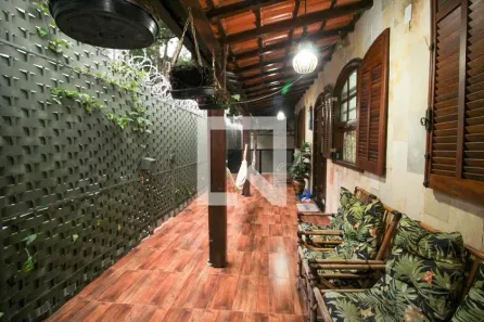 Casa com 5 Quartos à venda, 257m² no Itapoã, Belo Horizonte