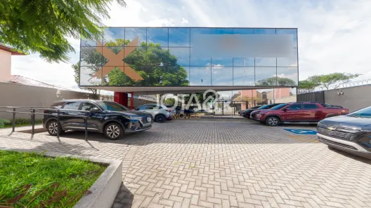 Sala Comercial à venda, 680m² no Mercês, Curitiba