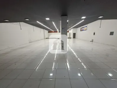 Ponto Comercial para alugar, 594m² no Centro, Uberlândia