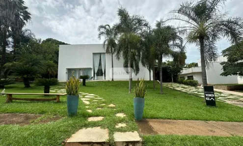 Sobrado com 3 Quartos para alugar, 372m² no Residencial Aldeia do Vale, Goiânia
