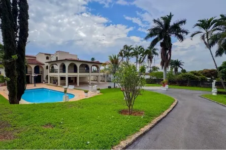 Casa com 4 Quartos à venda, 719m² no Setor de Habitações Individuais Sul, Brasília