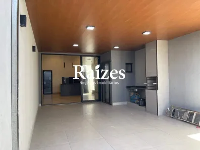 Casa com 2 Quartos à venda, 107m² no Planalto, Uberlândia