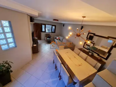Sobrado com 3 Quartos à venda, 192m² no Jardim Vila Galvão, Guarulhos