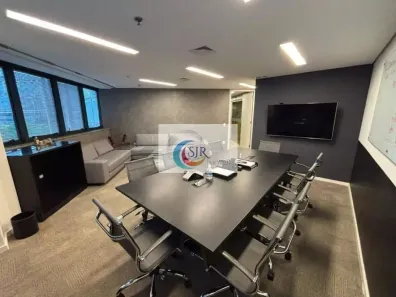 Sala Comercial à venda, 214m² no Vila Olímpia, São Paulo