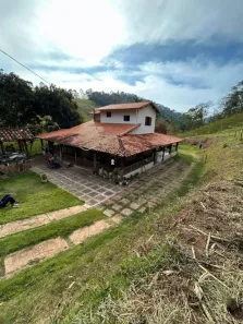 Fazenda/Sítio com 2 Quartos à venda, 140000m² no , Lima Duarte
