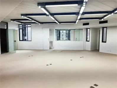 Sala Comercial para venda ou aluguel, 140m² no Cidade Monções, São Paulo