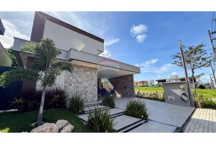 Casa de Condomínio com 3 Quartos à venda, 182m² no Cidade Alpha, Eusébio
