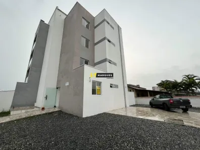 Apartamento com 2 Quartos para alugar, 46m² no Fátima, Joinville